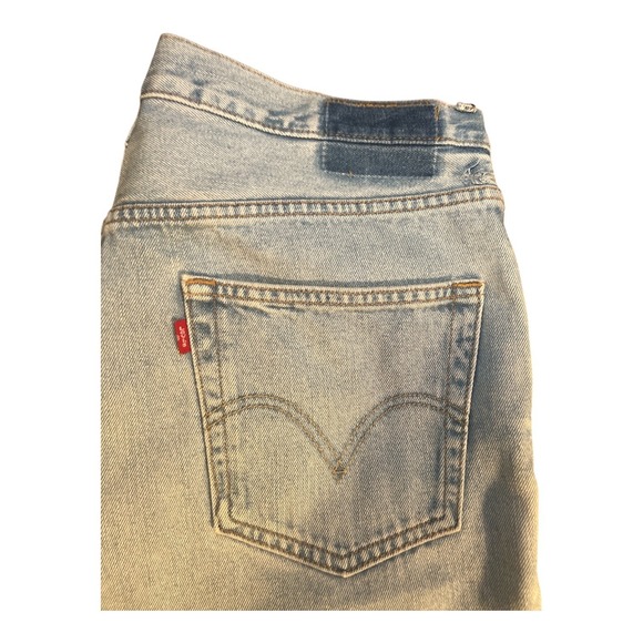 Vintage Levi's Jeans Mens 36x32 Faded Blue 550 Relaxed Fit 100% Cotton Y2K 90's - Picture 3 of 15